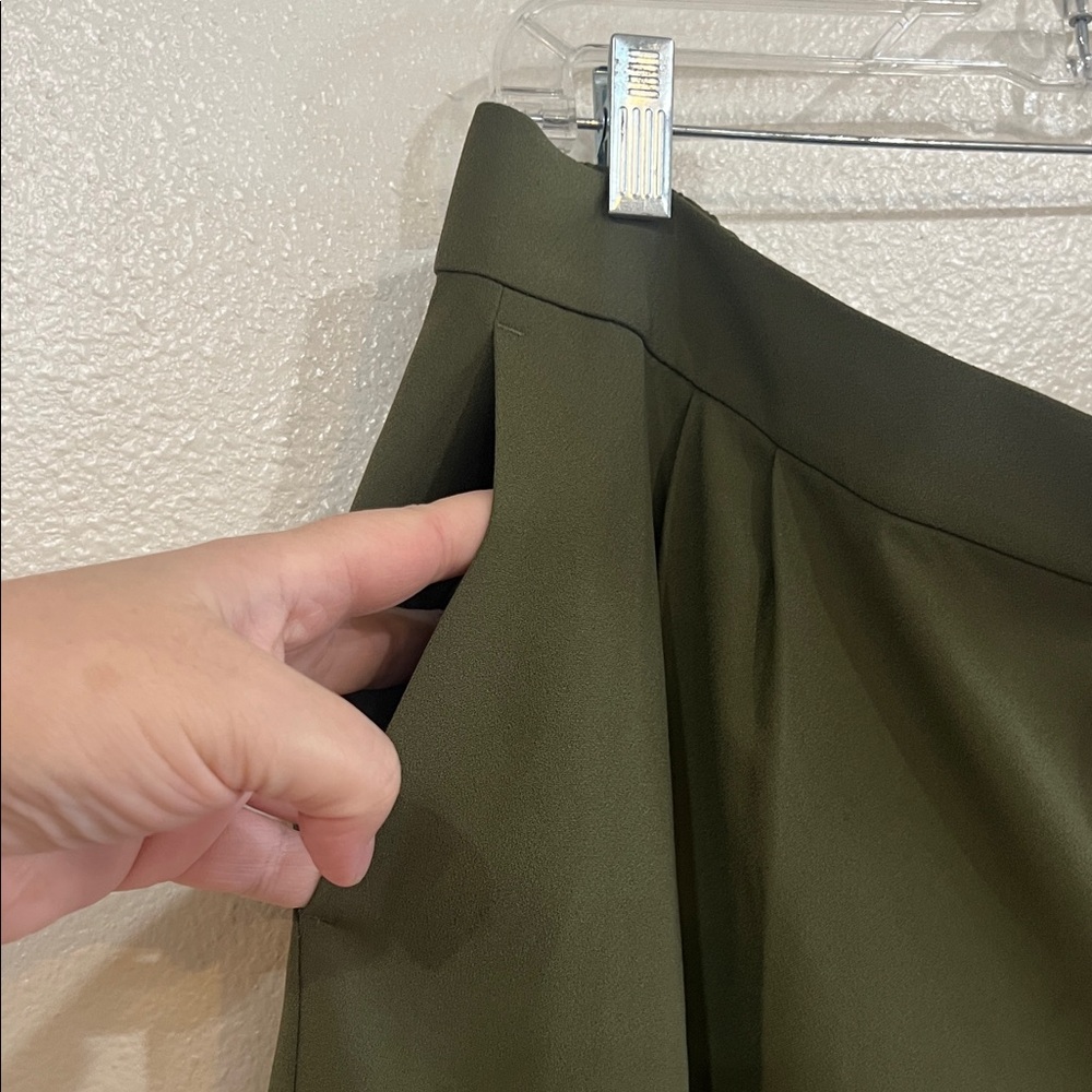 J.Crew Wide-leg Crop Pant in 365 Crepe in Olive Green size 18 NWT - Picture 10 of 10